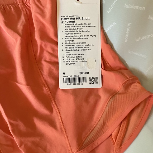 NWT Lululemon Hotty Hot High Rise Shorts 4", Sz 6, Coral Kiss - Picture 2 of 4